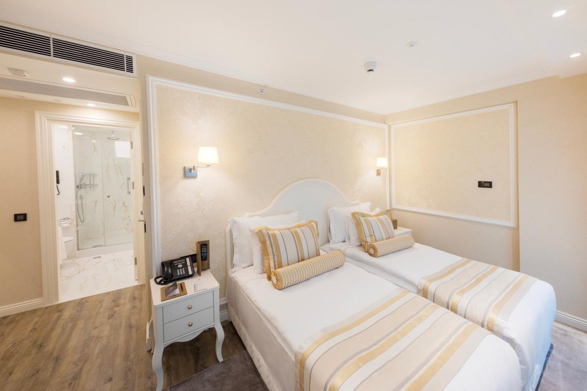 Hallmark Hotel & Spa Istanbul Bagian luar foto