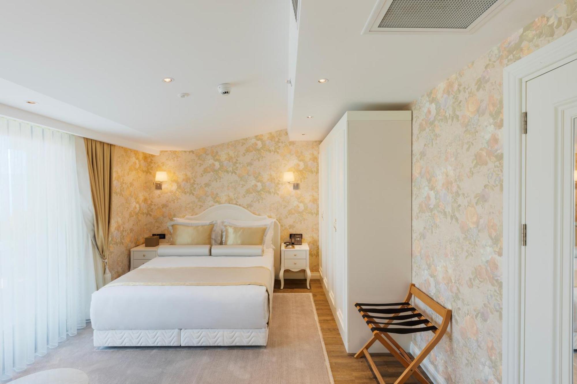 Hallmark Hotel & Spa Istanbul Bagian luar foto