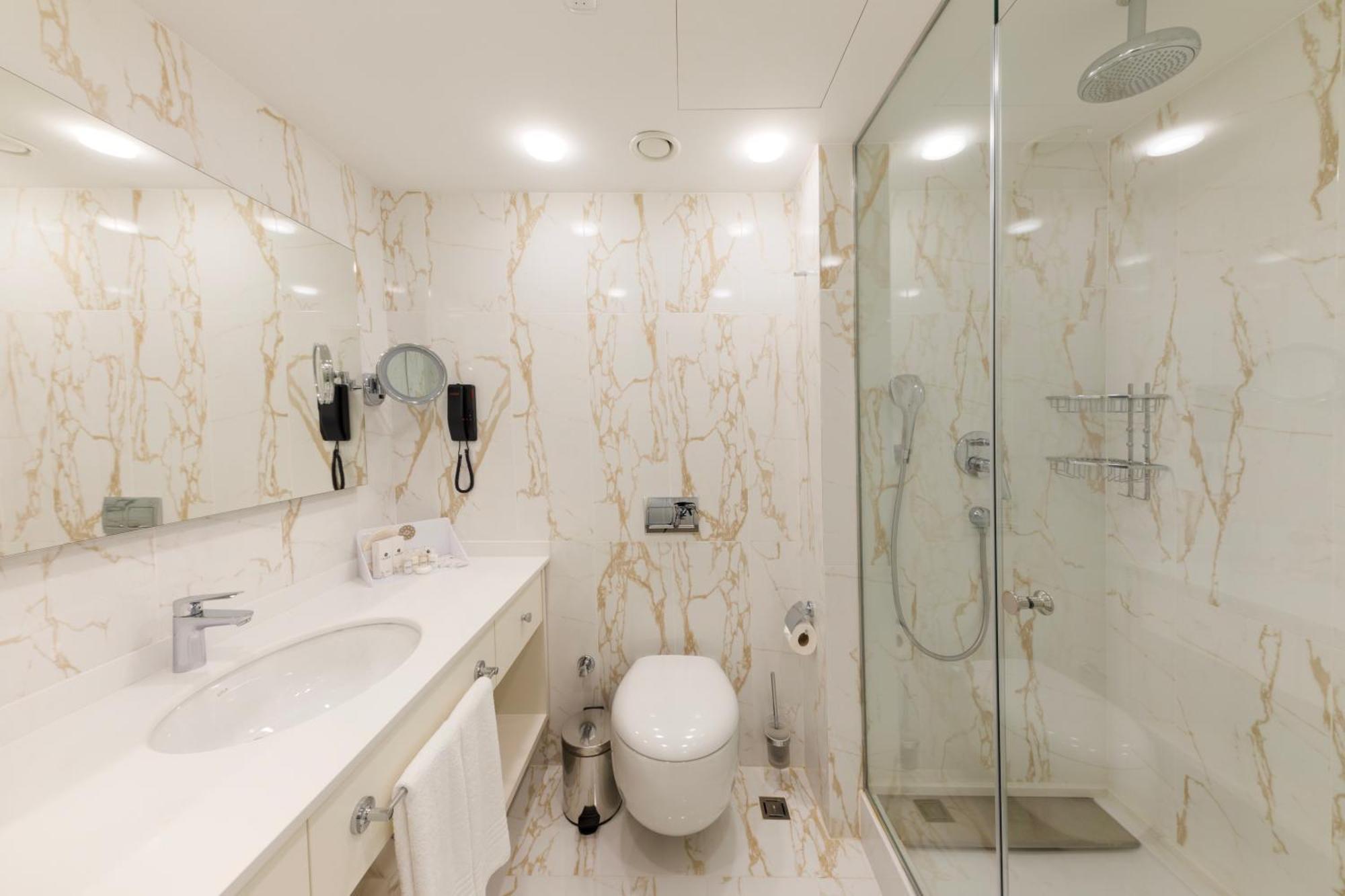 Hallmark Hotel & Spa Istanbul Bagian luar foto
